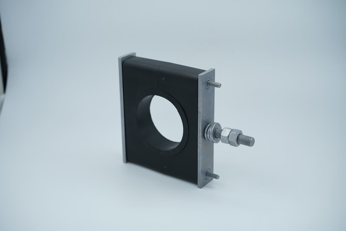 Light series nylon pipe clamp side view showing low profile body depth